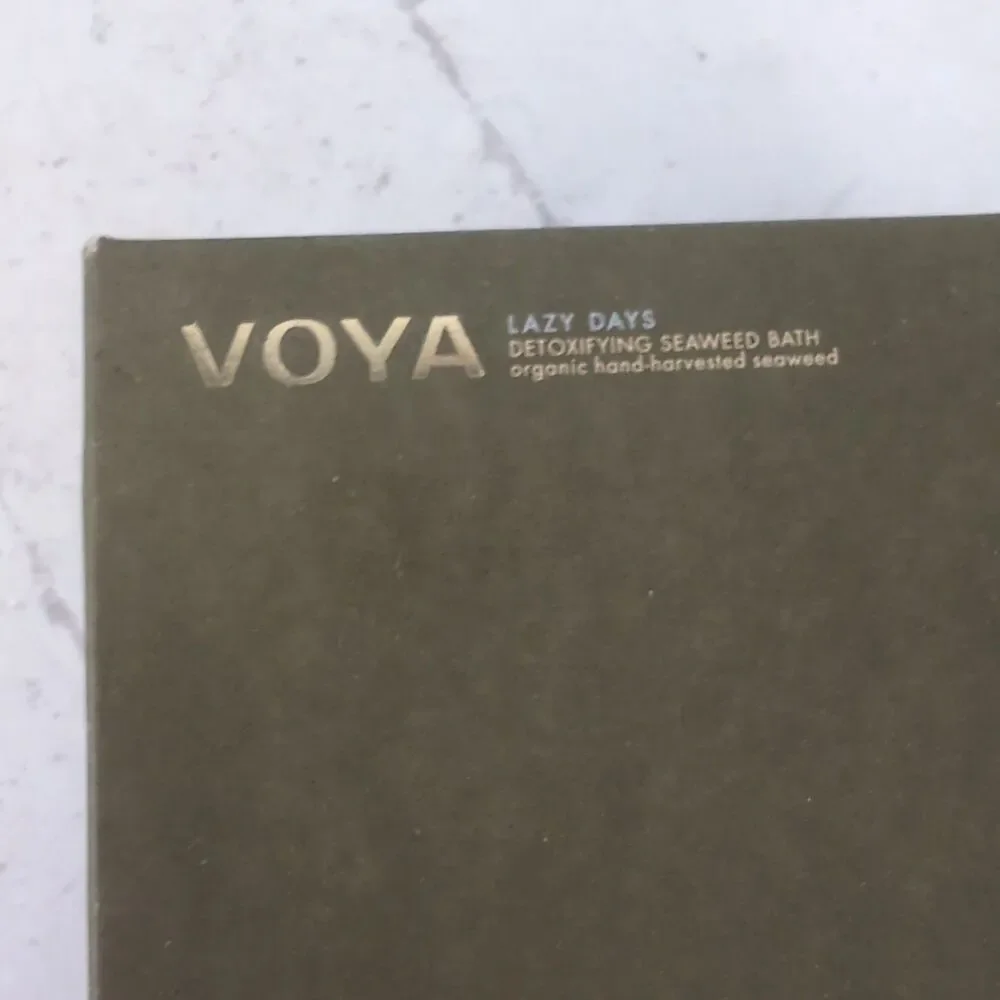 VOYA Lazy Days Detoxifying Seaweed Bath Organic Irish Hand Harvested 14oz